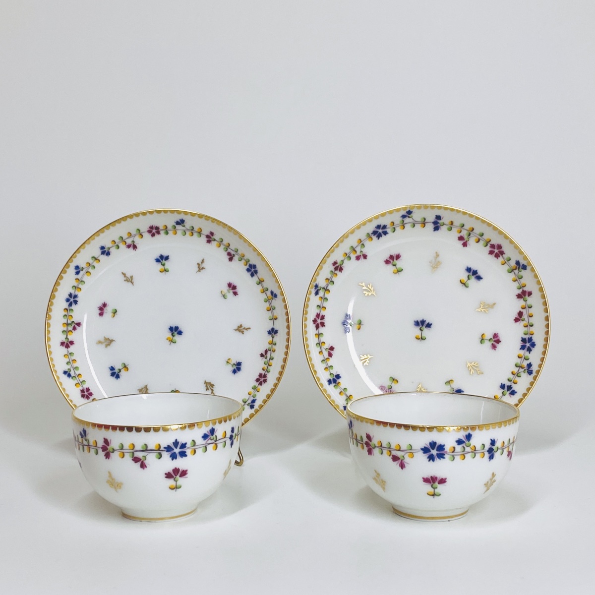 Nyon (switzerland) - Pair Of Cups Decorated With Barbel Motifs - 18th Century-photo-4