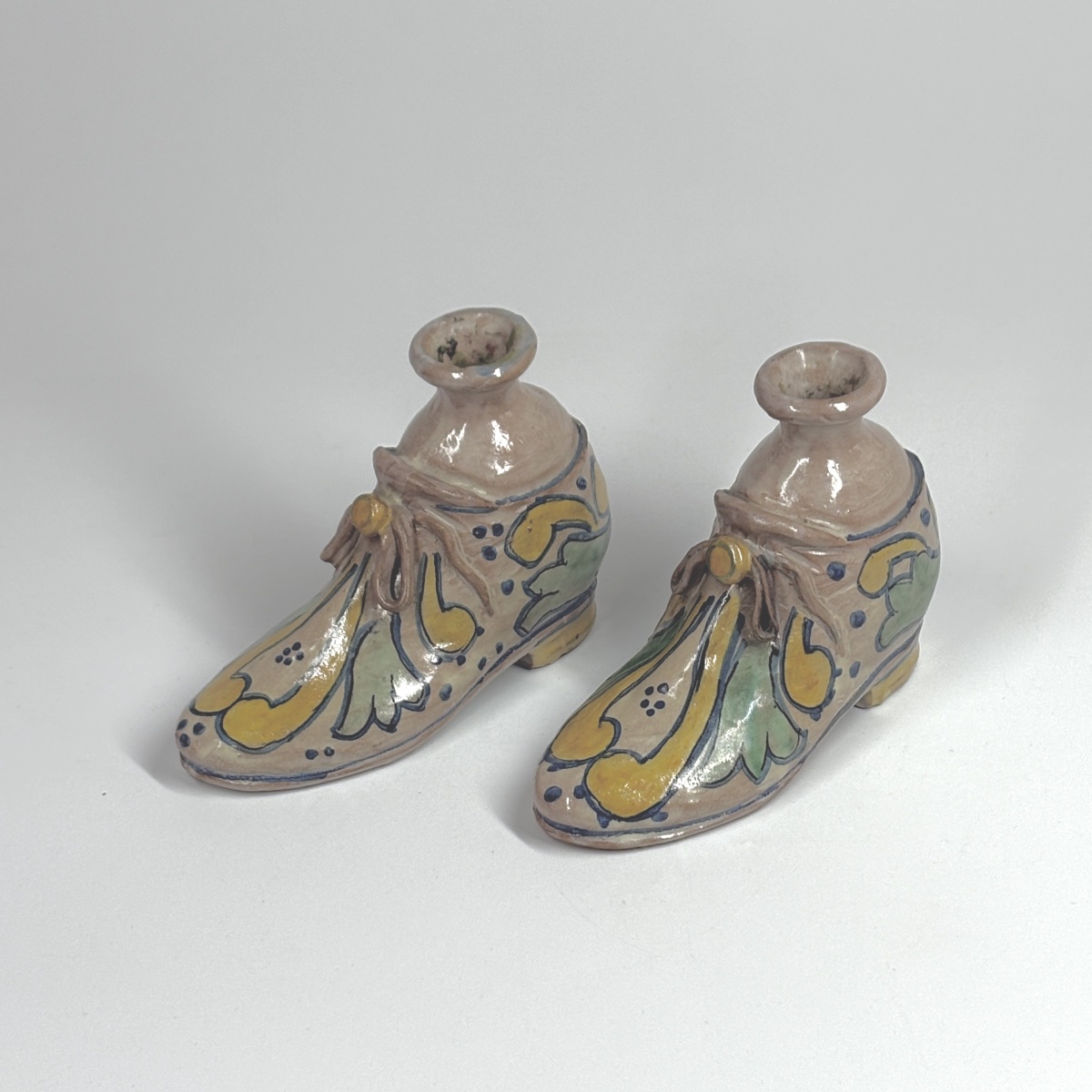 Sicilian Earthenware Water Bottles Shaped Like Shoes - 19th Century-photo-2