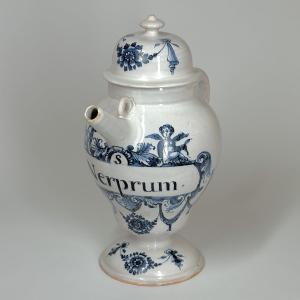 Chevrette couverte en faïence de Bordeaux - XVIIIe siècle