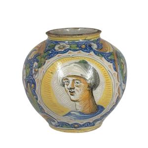 Vase boule en majolique de Venise - XVIe siècle
