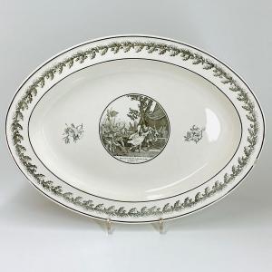 Creil - Grand plat décorée en grisaille - Début du XIXe siècle