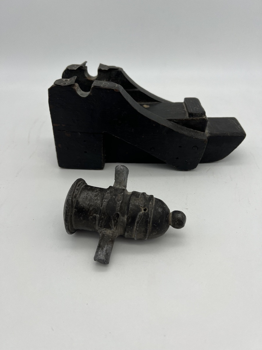 Small Lead Cannon On Its Wooden Carriage-photo-1