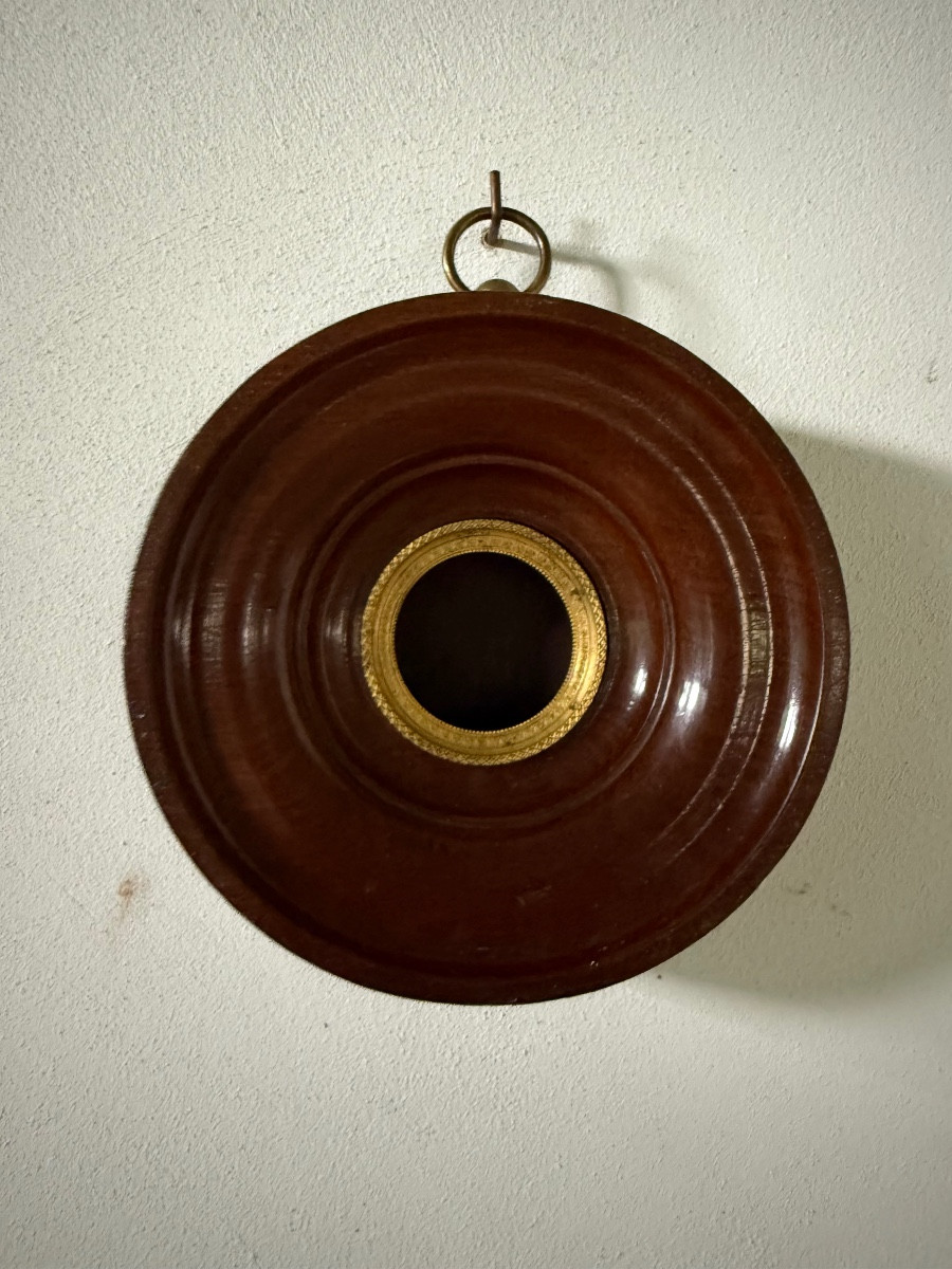 Mahogany Veneer Watch Holder 