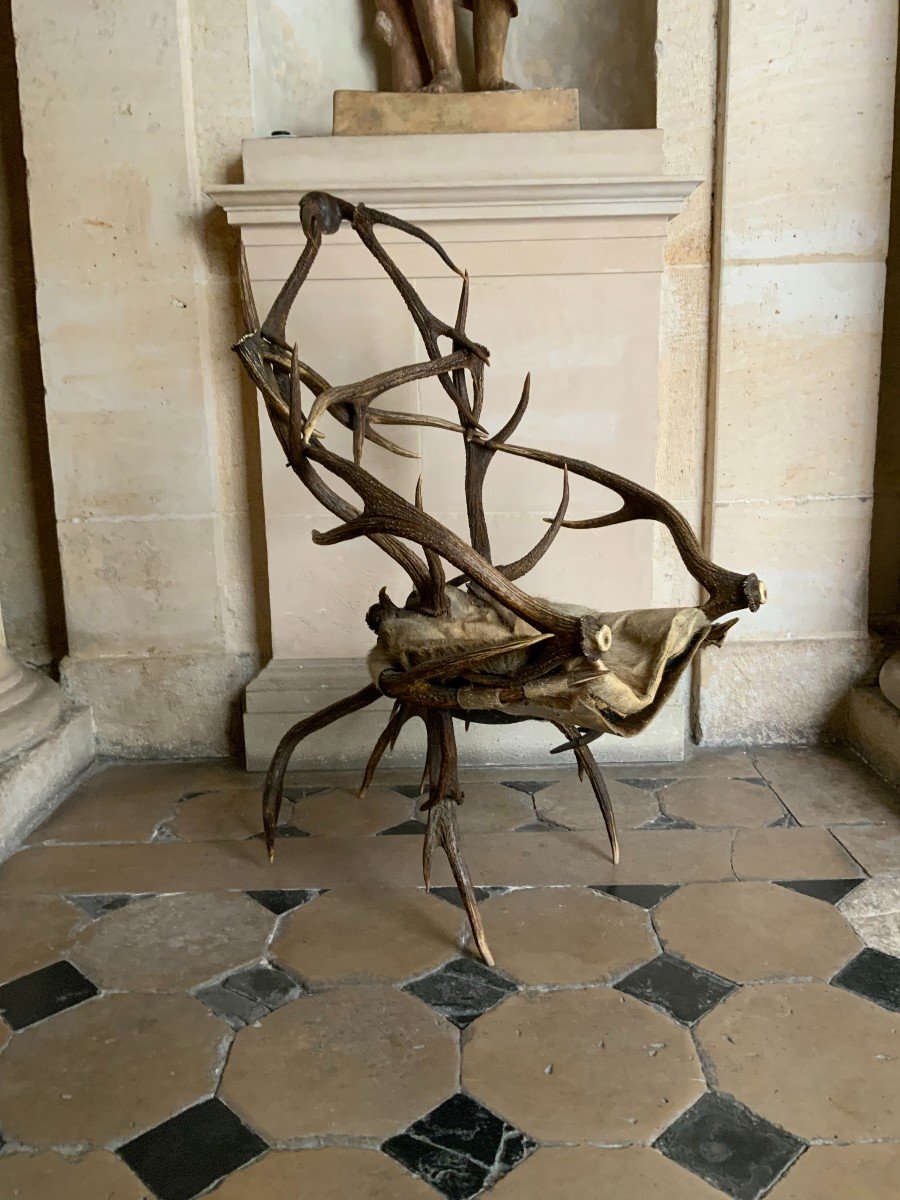 Armchair Composed Of Deer Antlers-photo-3