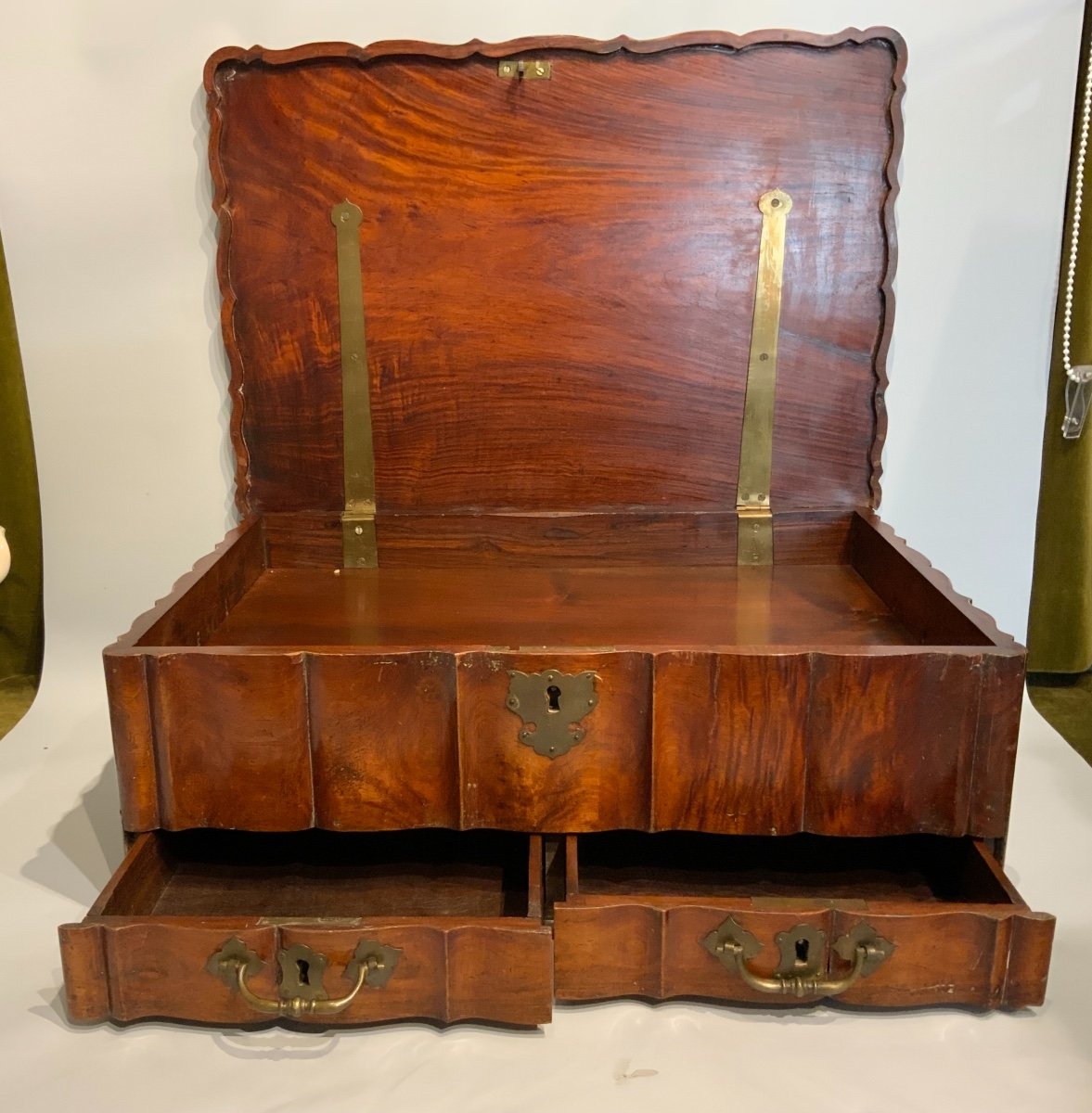Large Colonial Wooden Travel Box XVIIIth Century