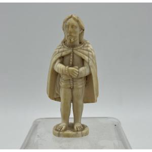 Ecce Homo In Ivory Carved In The Round
