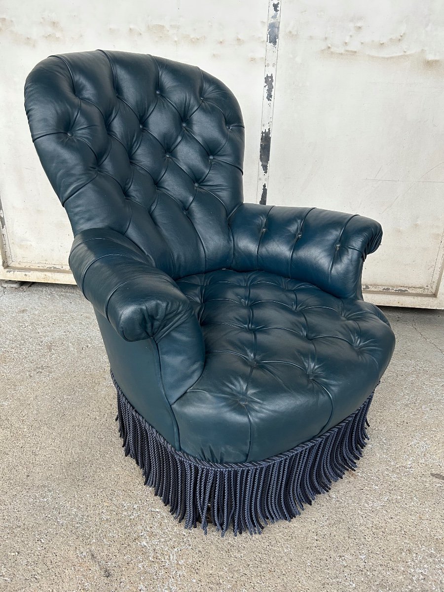 Napoleon III Armchair - Chesterfield Style Leather - Late 19th Century