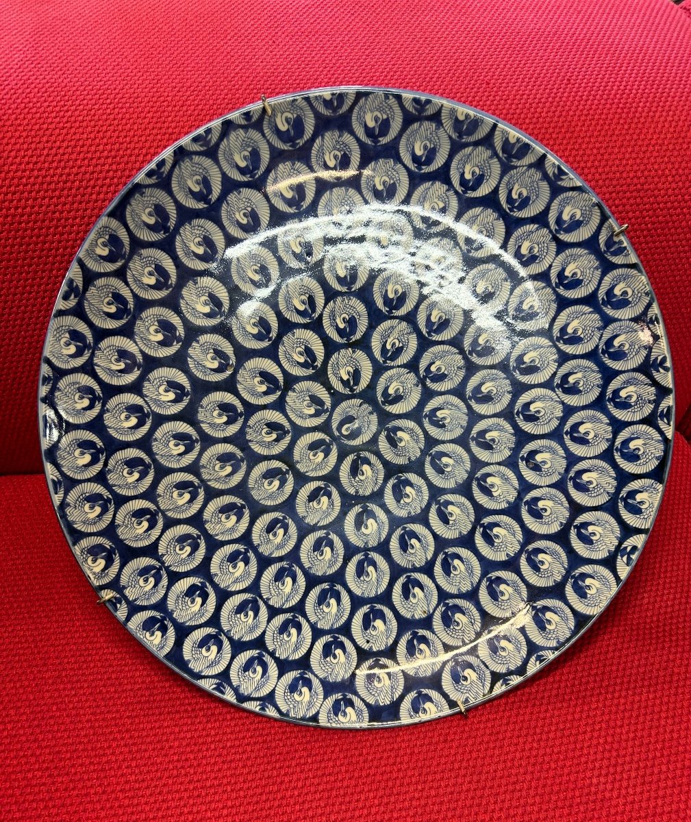énorme Plat En Porcelaine Du Japon époque Fin XIXéme Diamètre 55 Cm