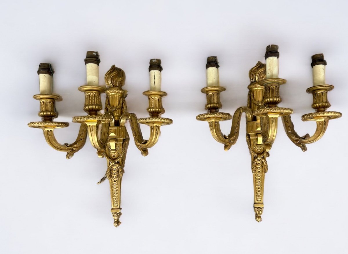 Pair Of Louis XVI Style Wall Lights In Gilt Bronze Napoleon III Period - H 49 Cm