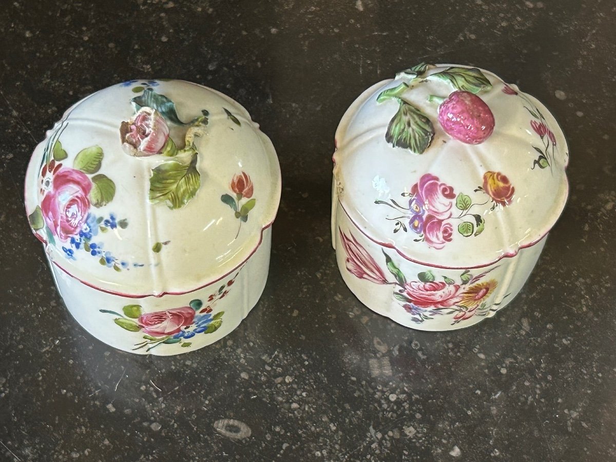 Manufacture De Mennecy Two 18th Century Porcelain Blush Pot-photo-2