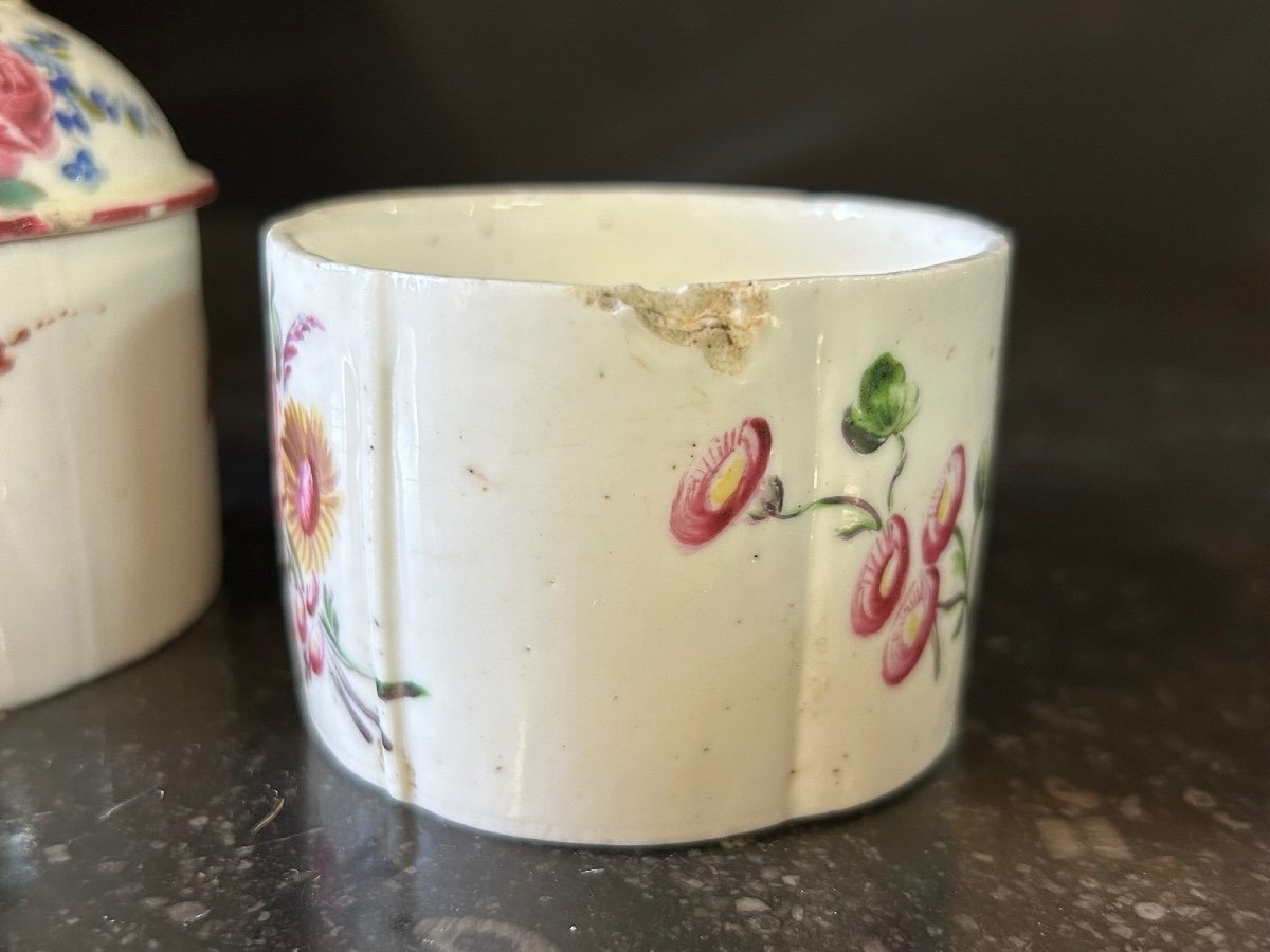 Manufacture De Mennecy Two 18th Century Porcelain Blush Pot-photo-4