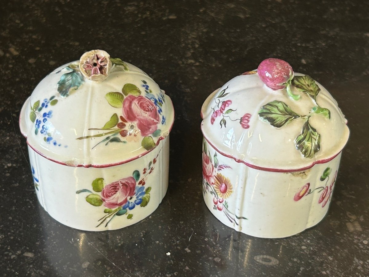 Manufacture De Mennecy Two 18th Century Porcelain Blush Pot-photo-6