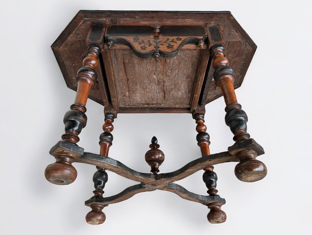 Louis XIII Changer's Table In Walnut Early 18th Century-photo-8