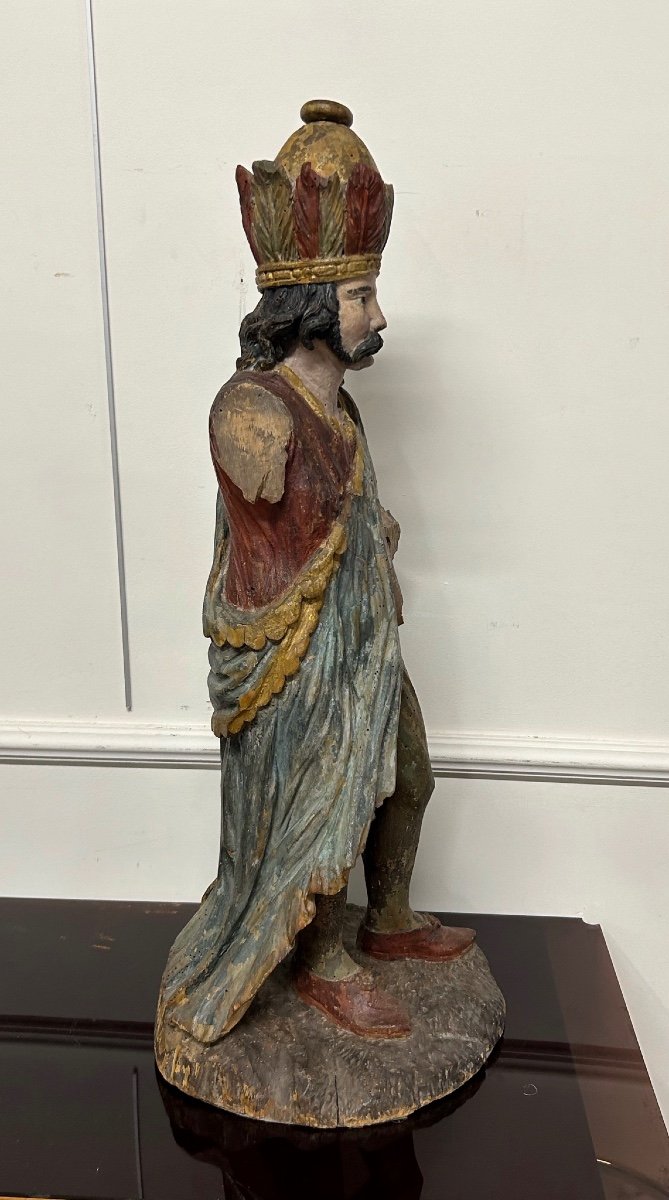 18th Century Polychrome Wooden Sculpture - Magi King - Religious Sculpture -photo-1