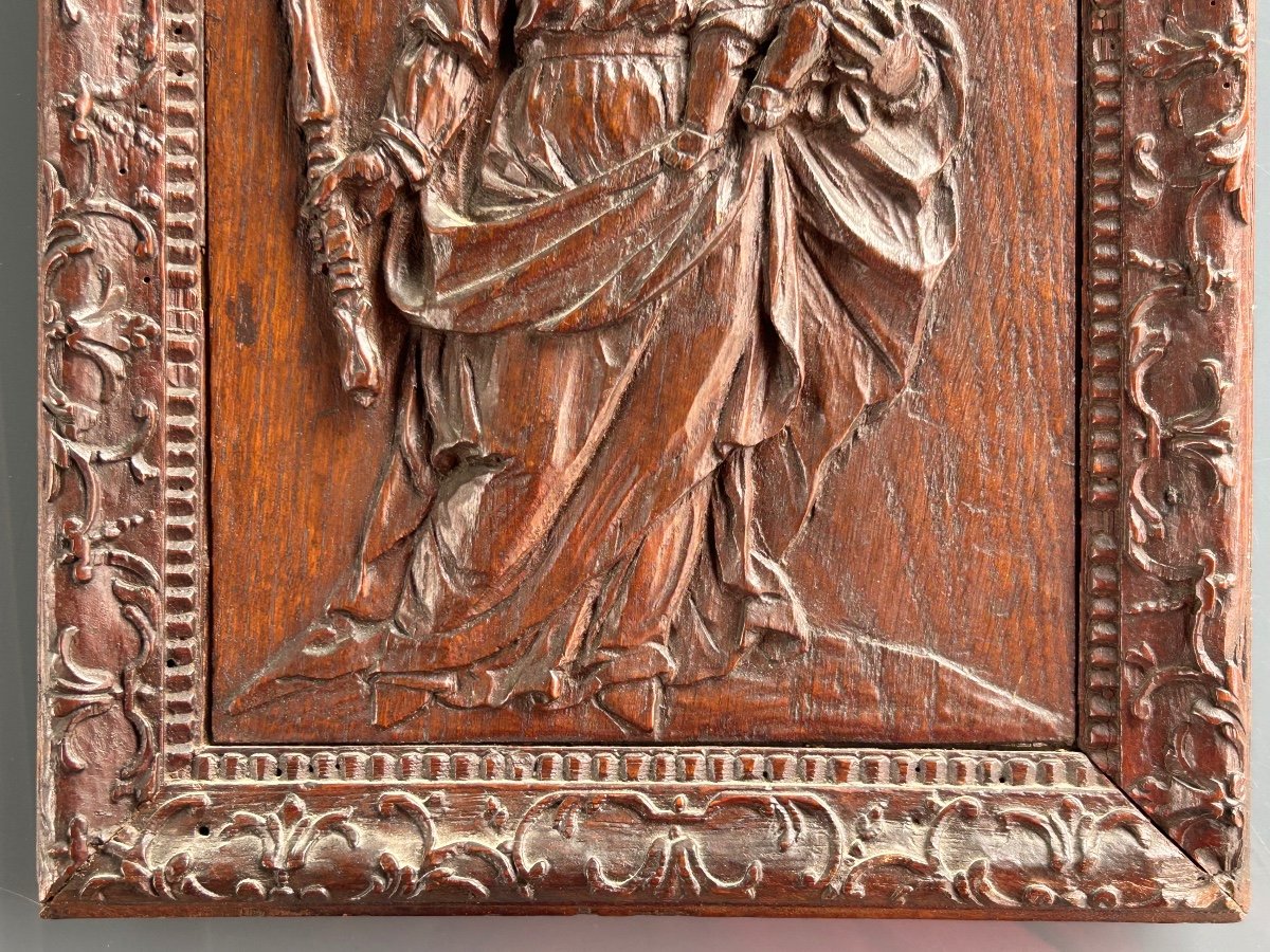 Panneau Chêne Sculpté - Vierge à L’enfant  - Cadre à La Bérain XVIIIème Siècle - -photo-1