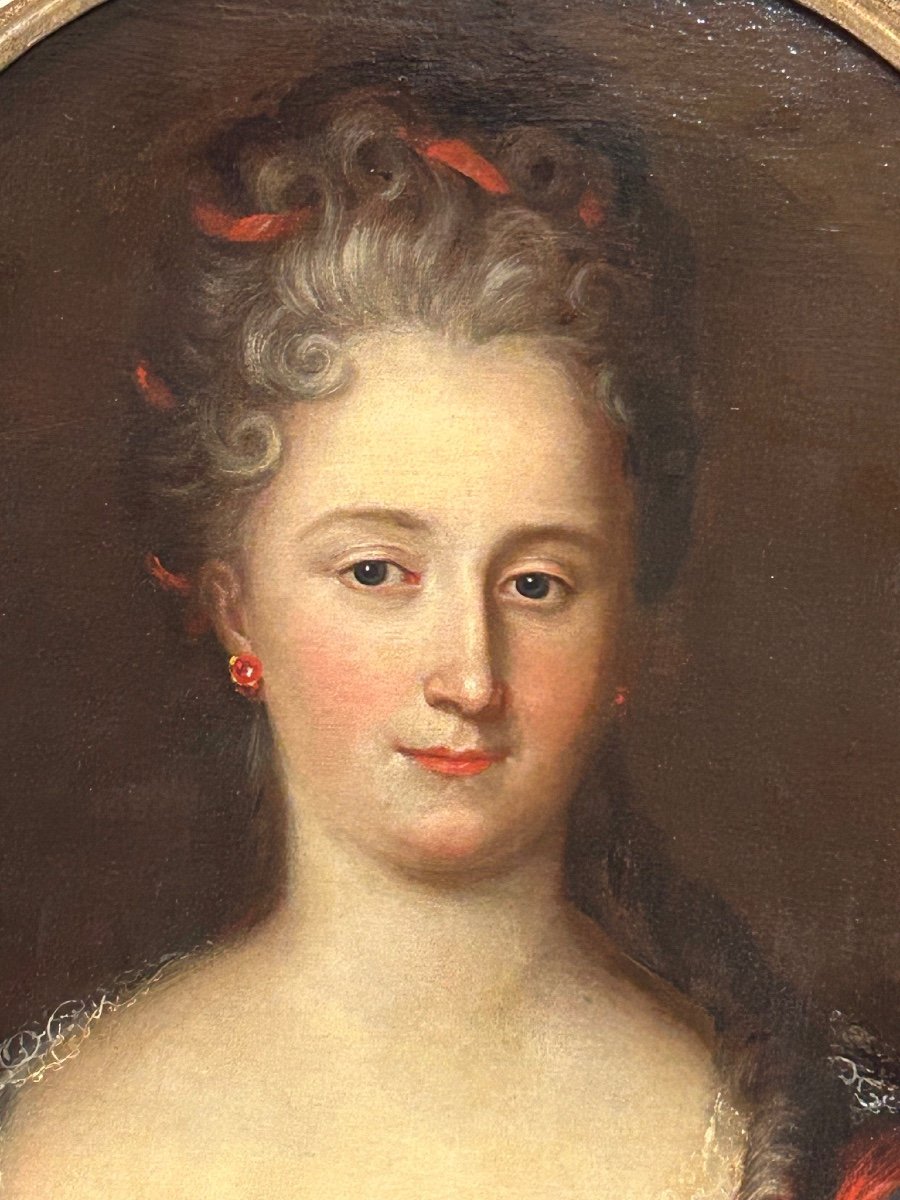 école Française - Portrait De Femme En Ovale D’époque XVIIIème H 90 Cm-photo-3
