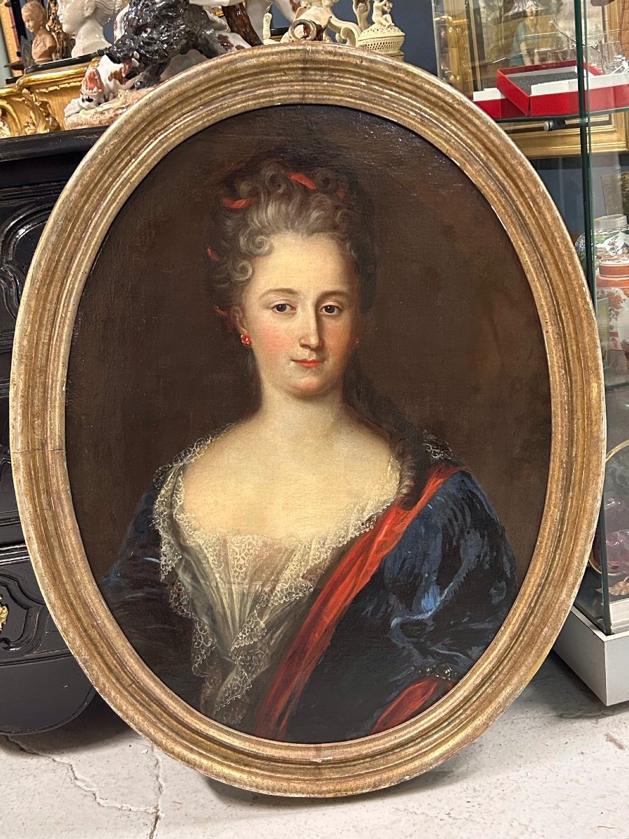 école Française - Portrait De Femme En Ovale D’époque XVIIIème H 90 Cm-photo-7