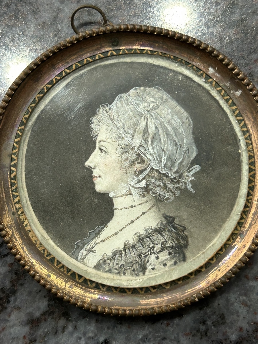 18th Century Grisaille Miniature Of A Woman In Profile -photo-2