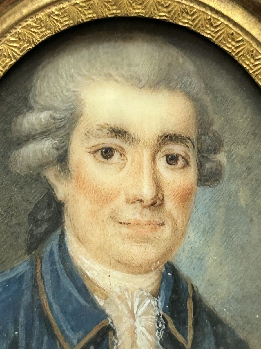 Miniature portrait D’homme à La Veste Bleu D’époque Fin XVIIIème -photo-3