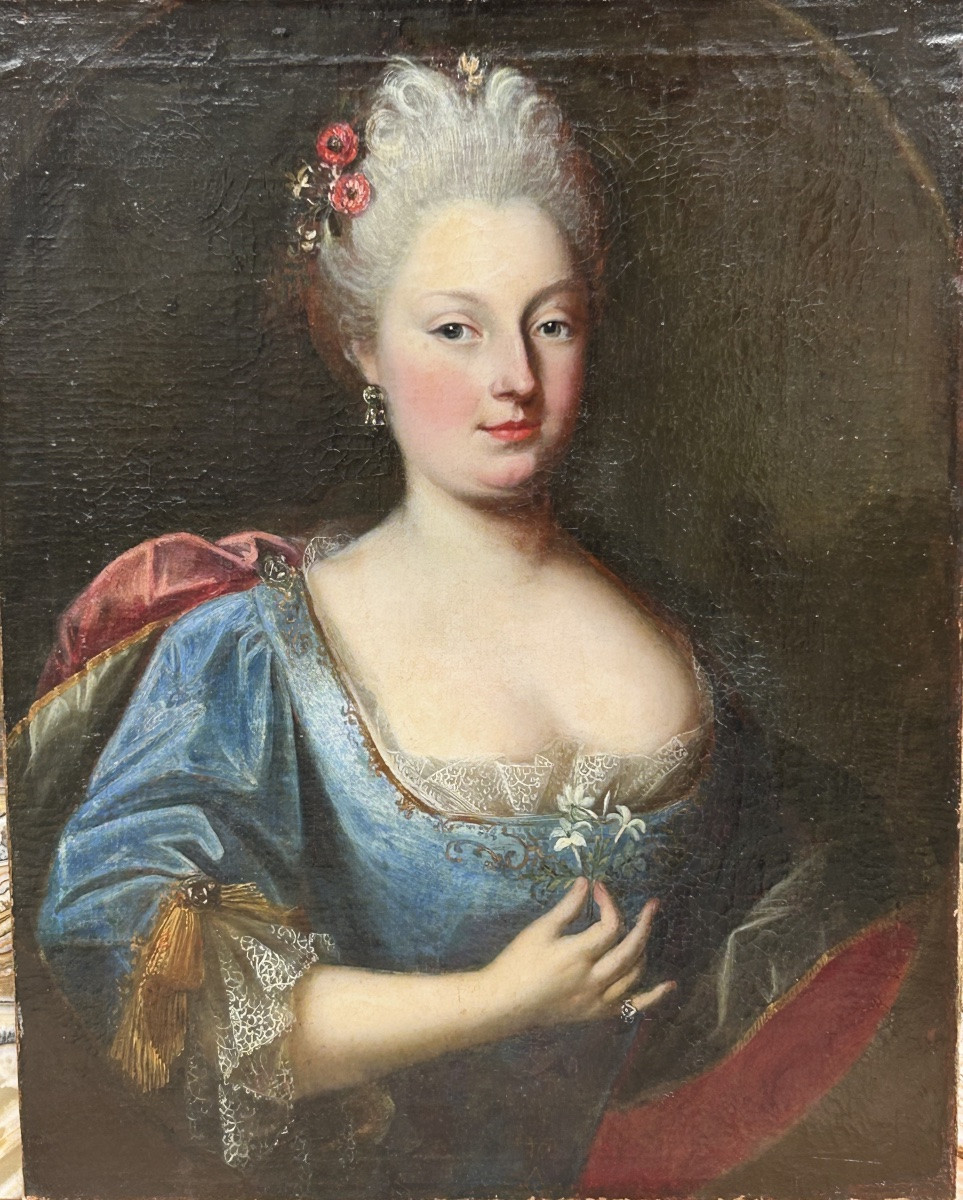 Portrait Of An Elegant Woman, Oil On Canvas, 18th Century -photo-2