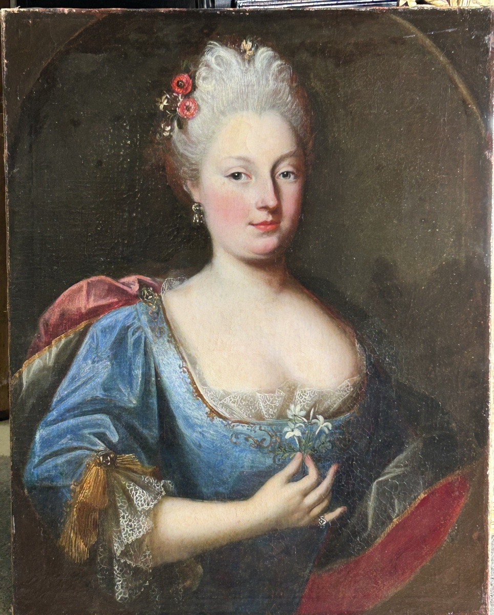 Portrait Of An Elegant Woman, Oil On Canvas, 18th Century -photo-6