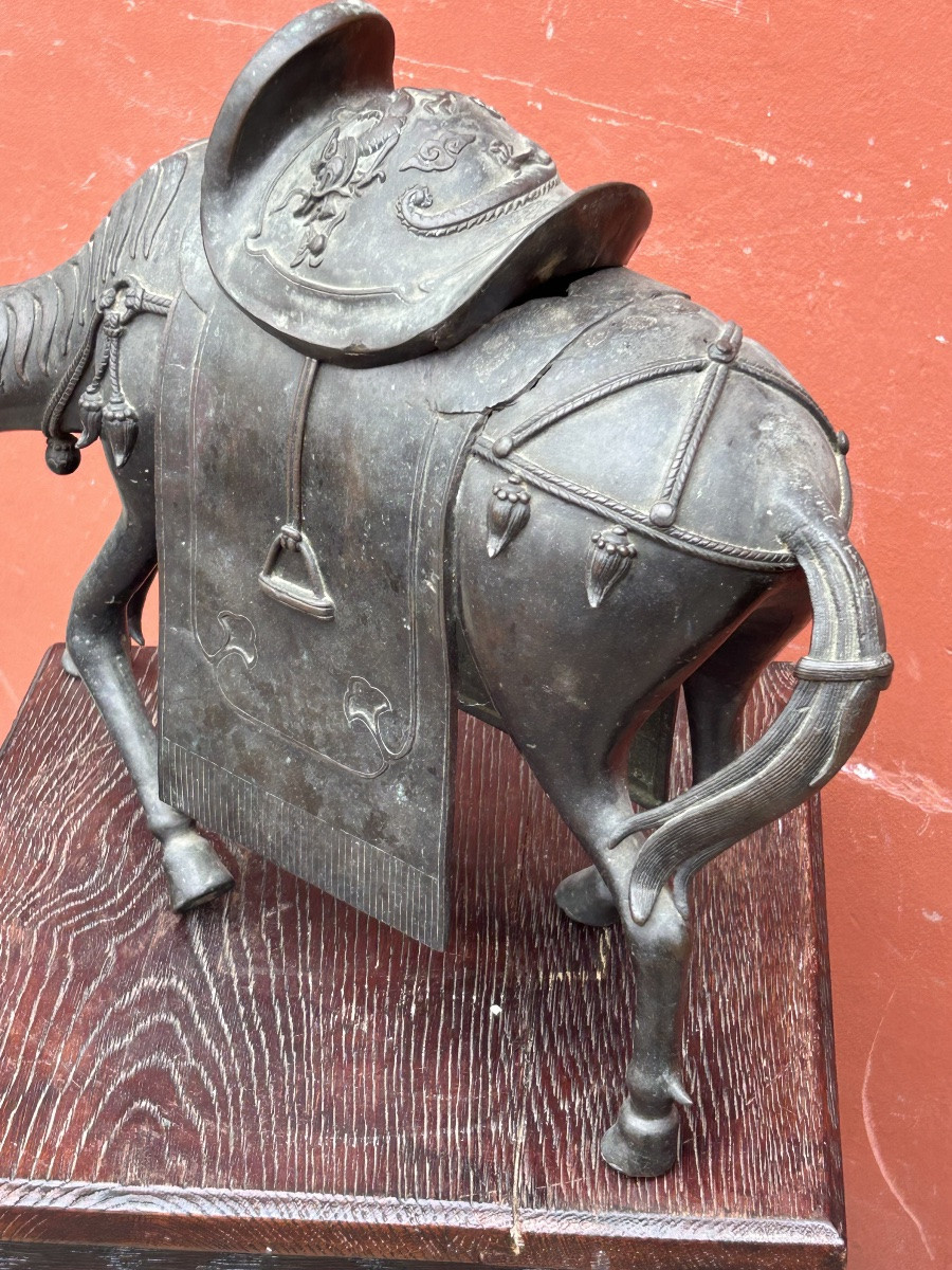 Cheval ou mule en bronze formant brule parfum - Chine XIXéme siècle -photo-1