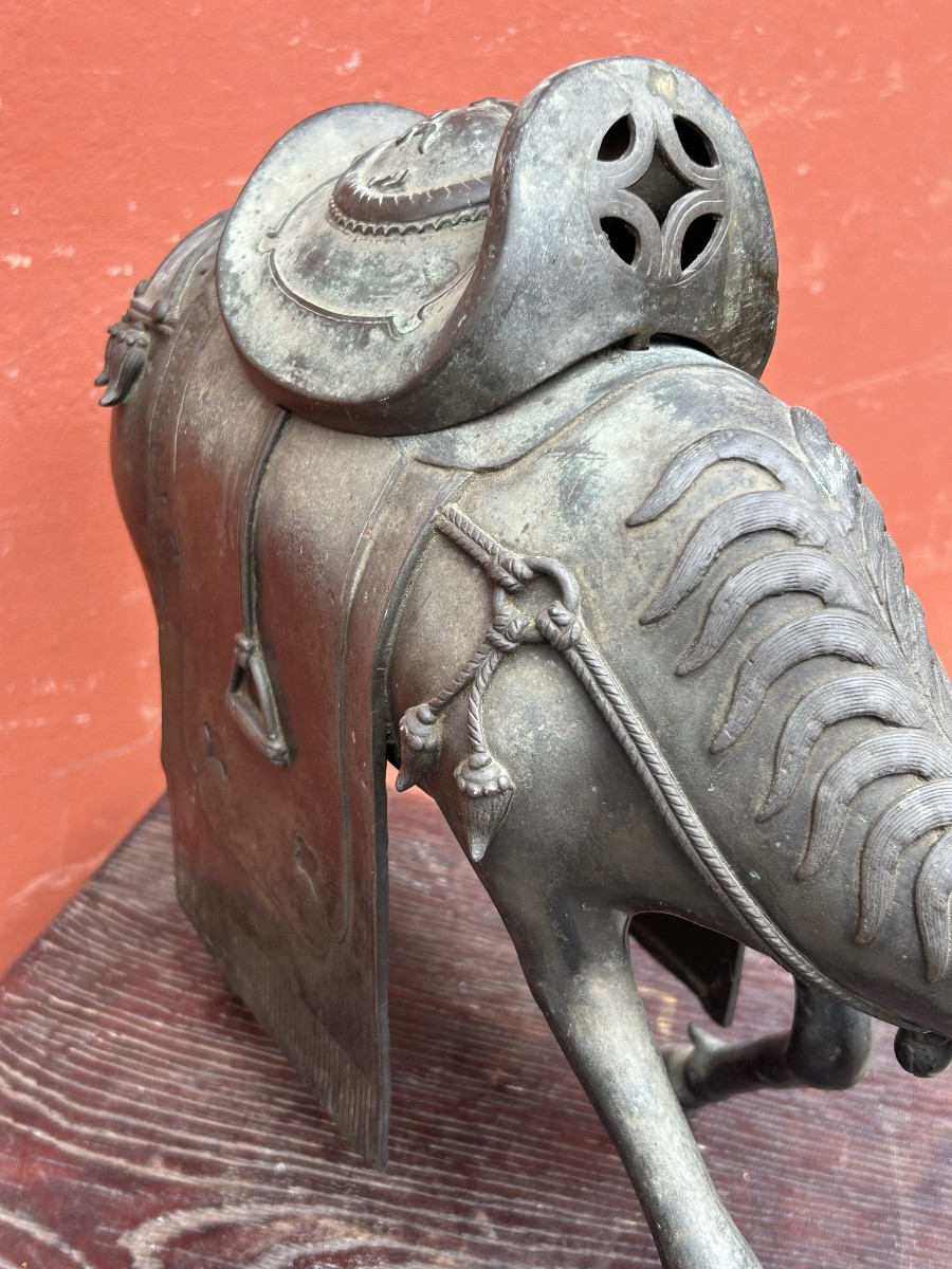 Cheval ou mule en bronze formant brule parfum - Chine XIXéme siècle -photo-7