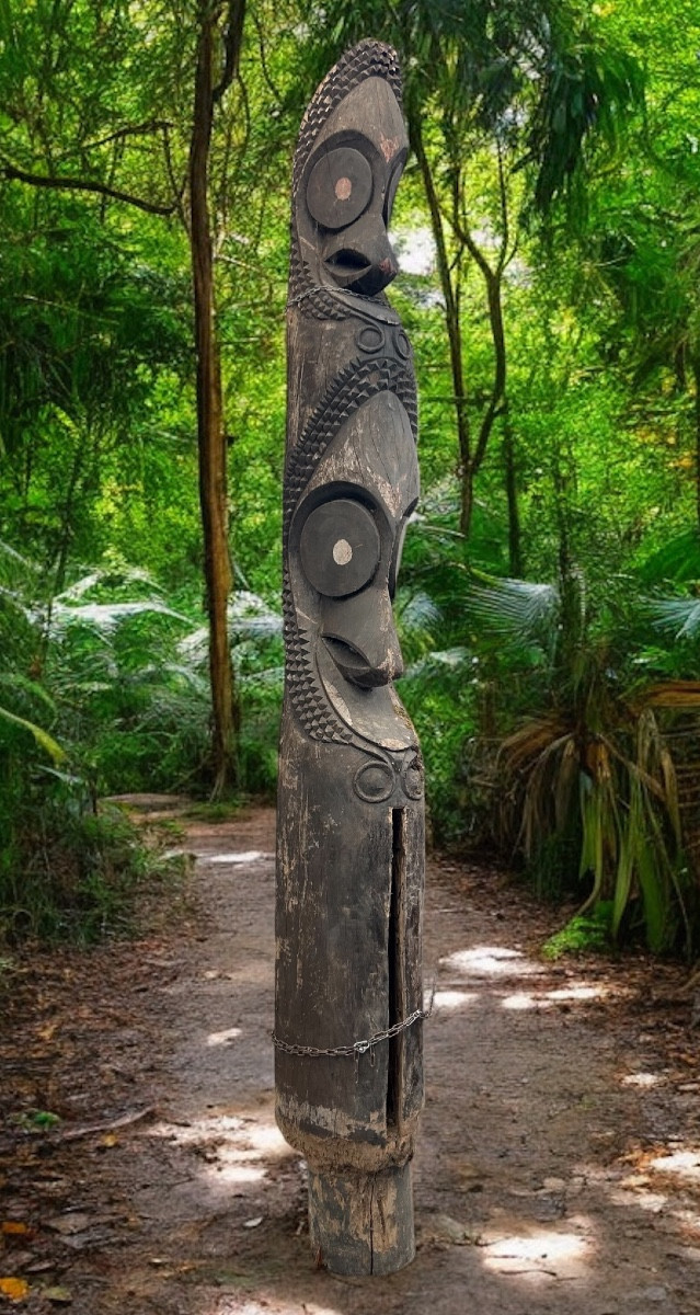 tambour d’Ambrym, tambour à fente Vanuatu, totem, art tribal, art océanien, océanie, H 380 cm