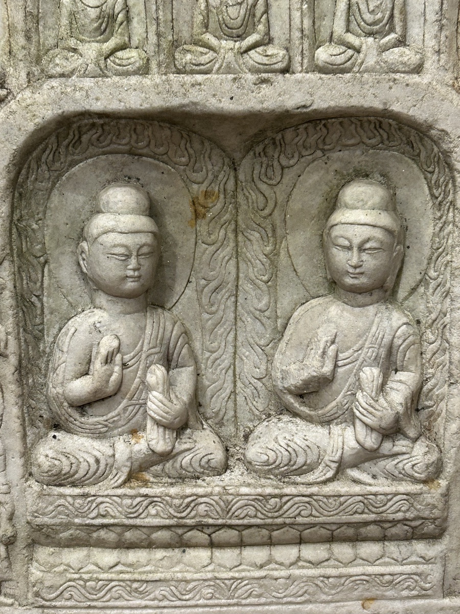 Ancienne Stèle votive bouddhique Chinoise en marbre blanc sculpture bas relief Chine médiéval -photo-3