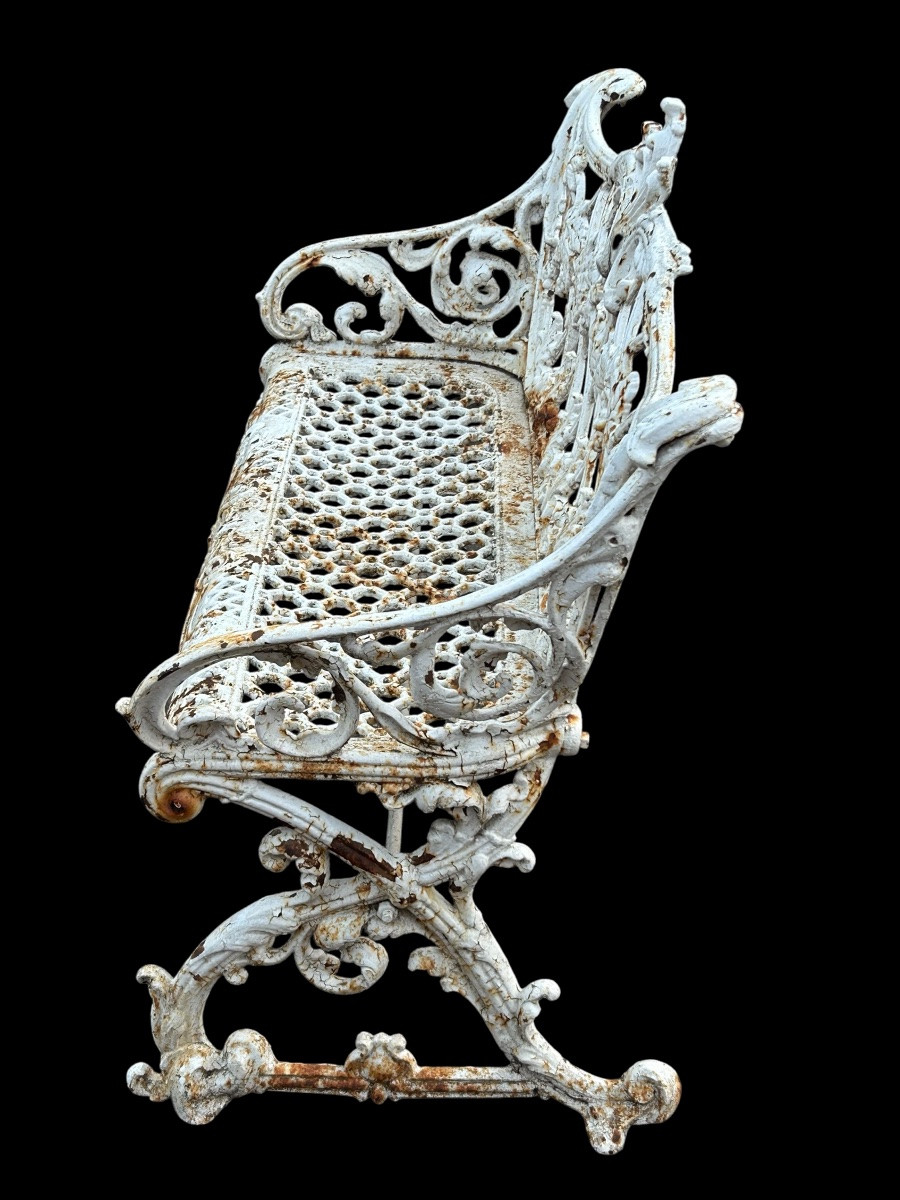  Victorian Style Cast Iron Garden Bench From The Late 19th Or Early 20th Century - Bench -photo-1