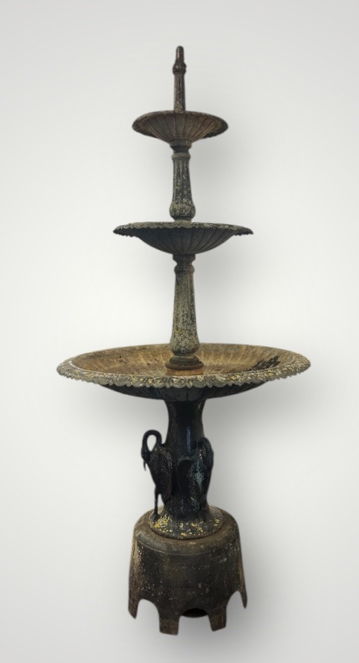 Fontaine de bassin en fonte à trois niveaux d’époque fin XIXéme H 240 cm -photo-8