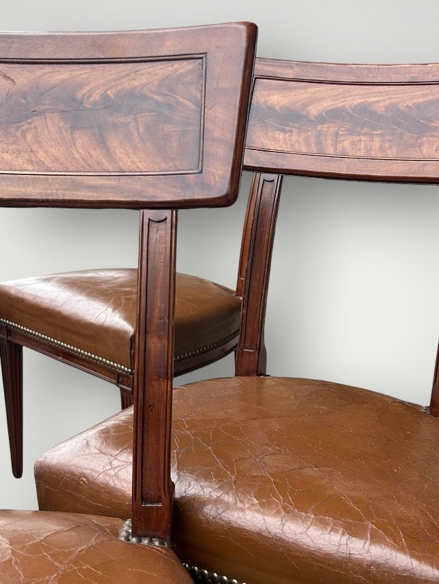Set Of Six Mahogany Chairs In The Etruscan Or Band Style, Directoire-consulate Style - Consulate -photo-3