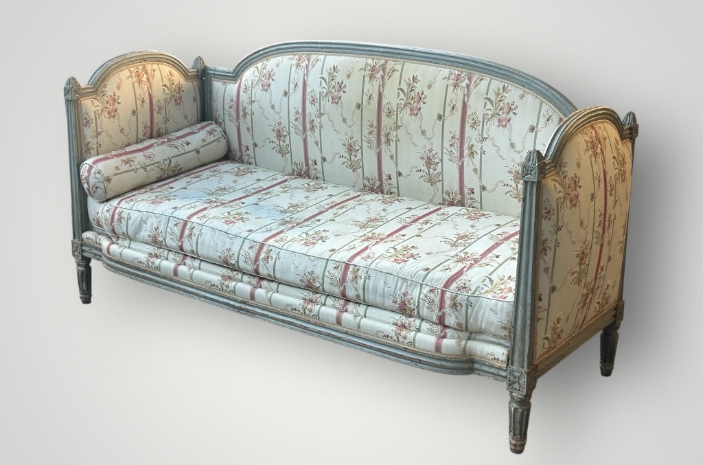 Louis XVI Period Alcove Bed - Bench - Daybed - 18th Century, Original Lacquer 