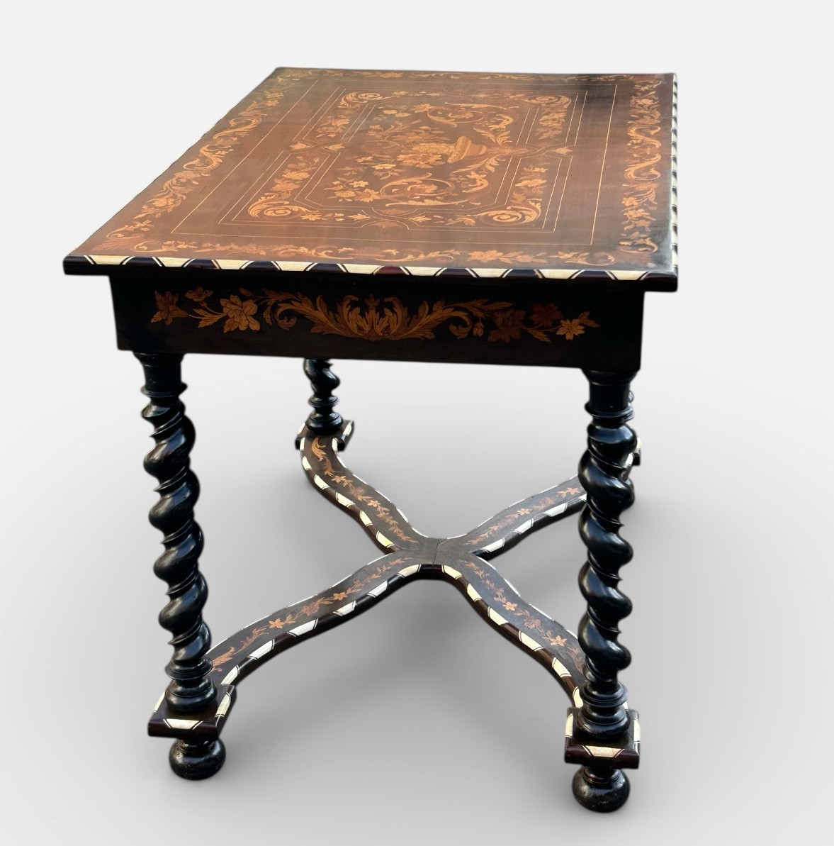 Dutch Marquetry Desk With Floral Decoration, Twisted Legs, Blackened Wood, 19th Century -photo-4
