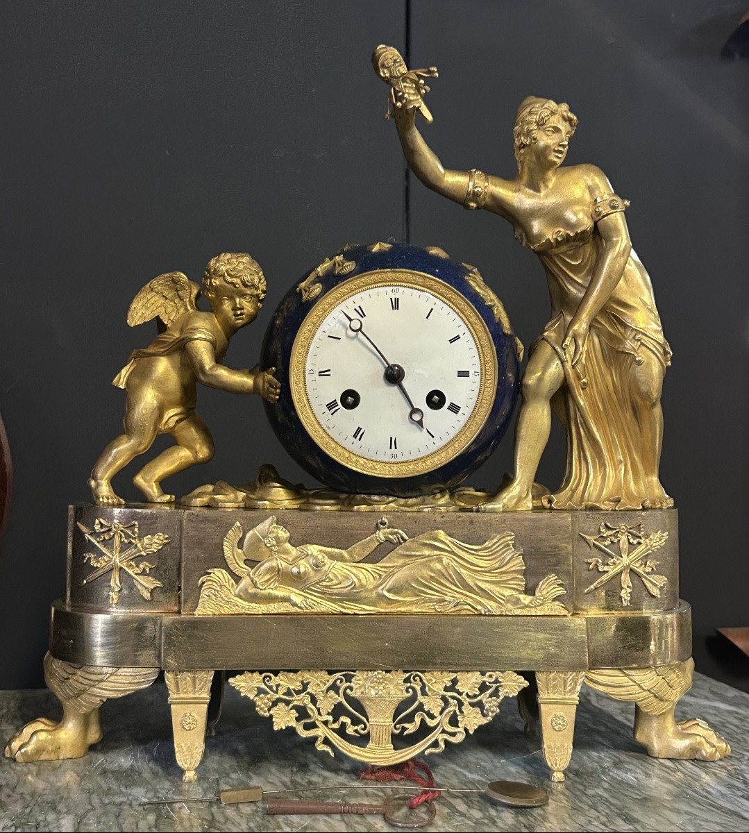 Rare pendule allégorique d’époque Empire l’amour qui déplace les cieux - bronze doré vers 1810-photo-7