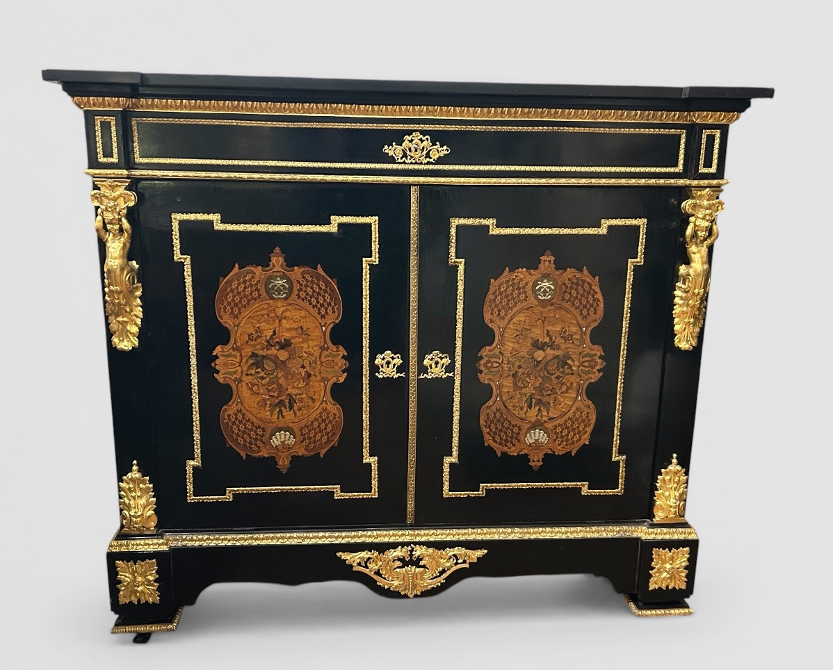 Meuble d’entre deux à hauteur d’appui d’époque Napoléon III bronze doré et marqueterie -photo-3