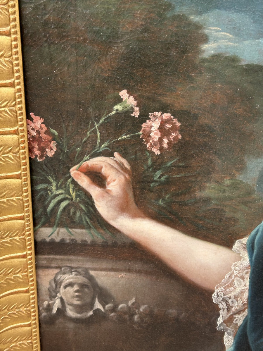 École Française fin XVII ou début XVIIIème portrait de femme au vase d’œillets Hauteur 144 cm-photo-1