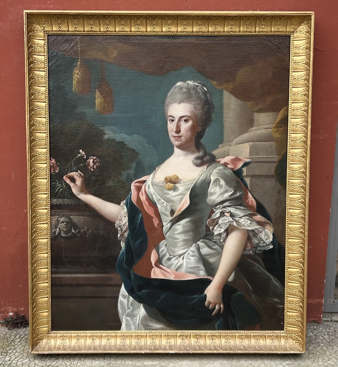 École Française fin XVII ou début XVIIIème portrait de femme au vase d’œillets Hauteur 144 cm-photo-7