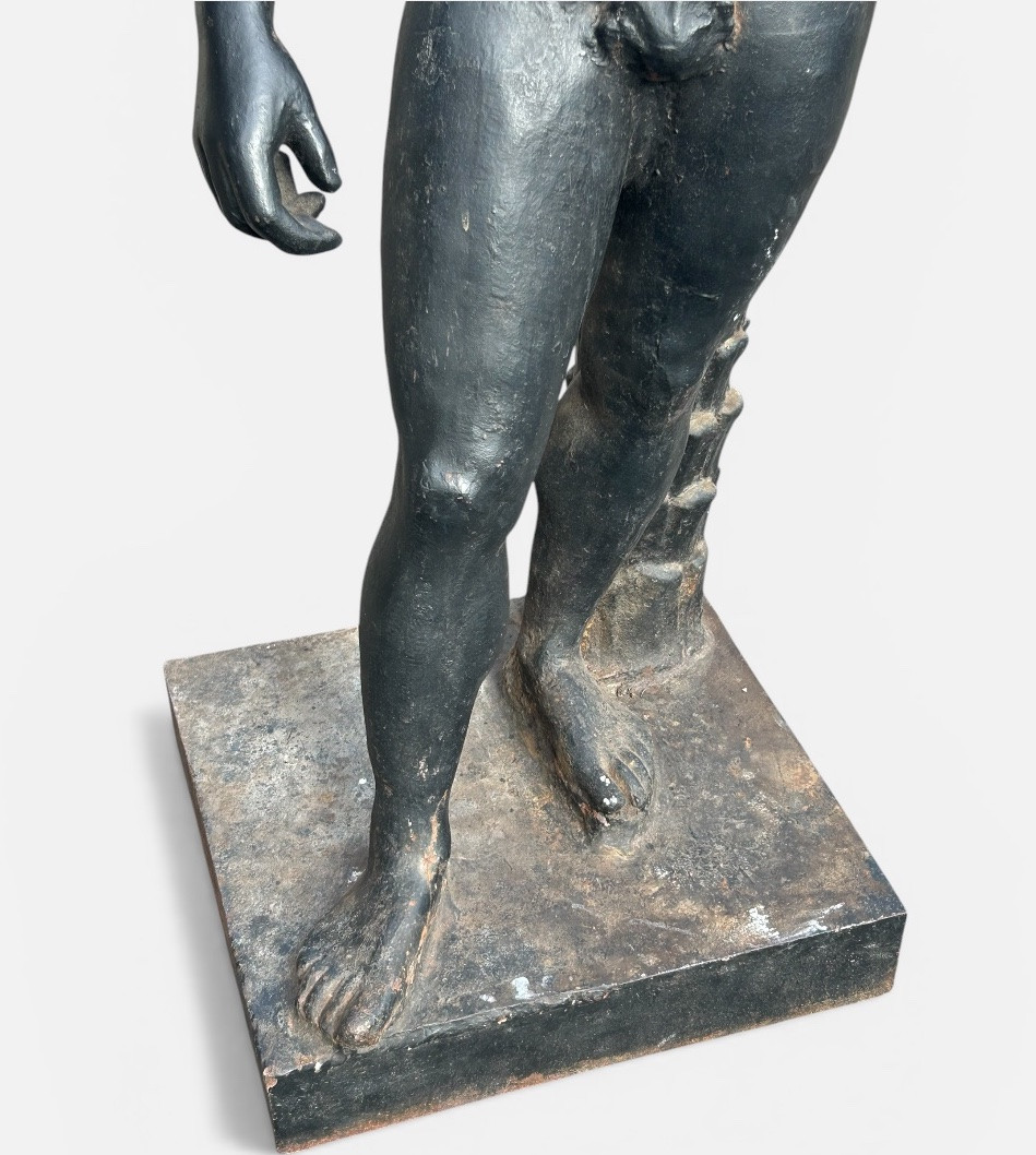 Gladiateur casqué - importante sculpture en fonte d’après l’antique début XXème - Déco jardin -photo-3