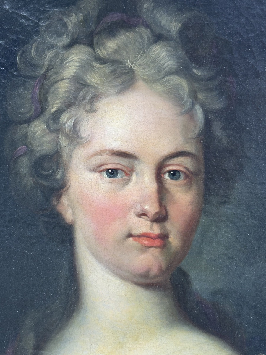 Oval Portrait Of A Woman, Late 17th Or Early 18th Century French School Oil On Canvas-photo-2