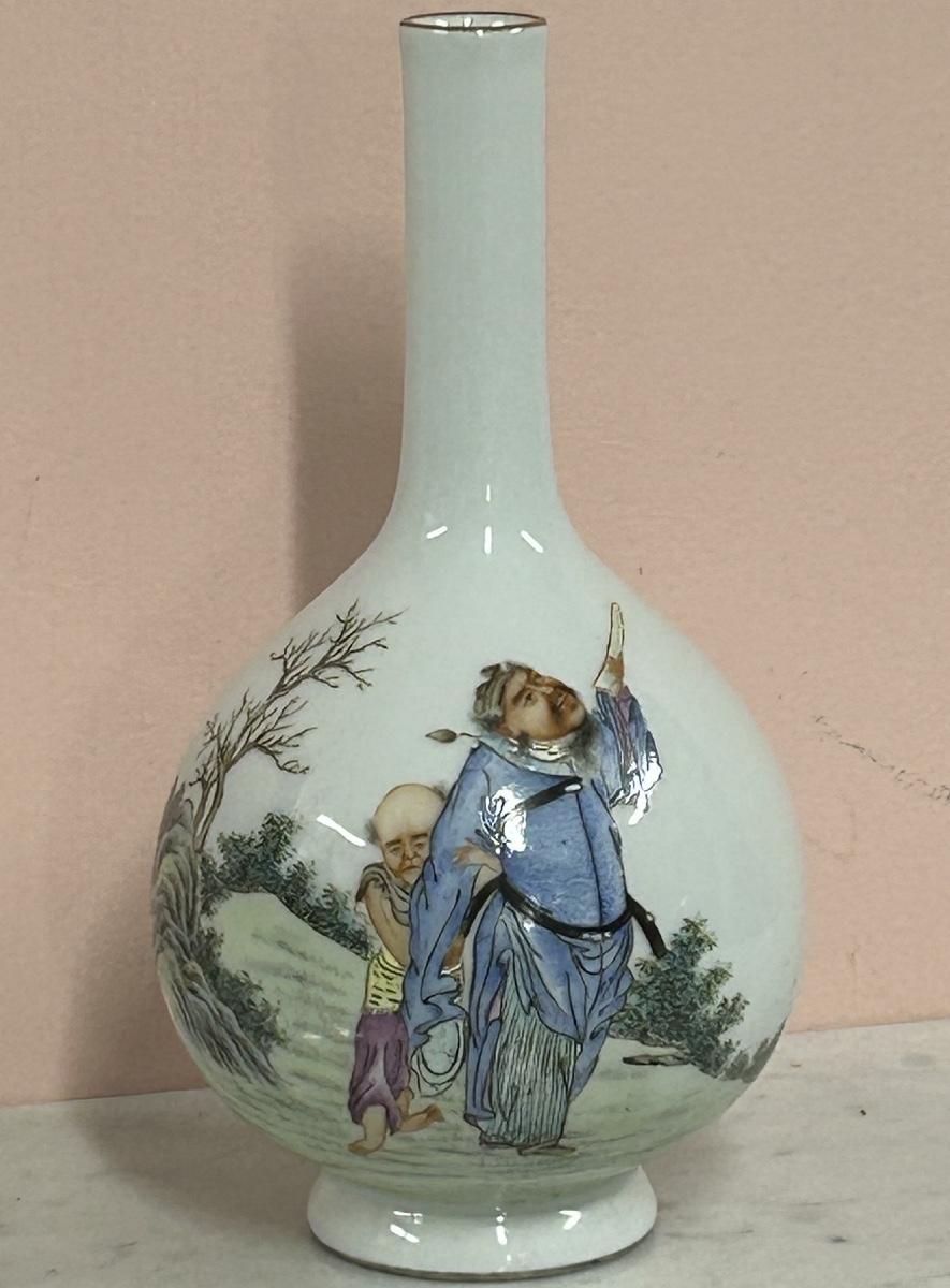Vase bouteille - Chine période République (1912-1945) porcelaine de Chine - Chinese porcelain 