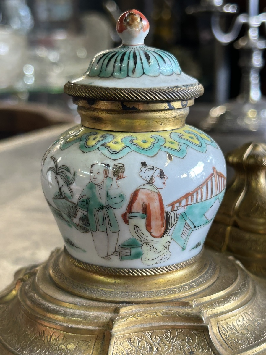 Rare Ormolu And Chinese Porcelain Inkwell From The 19th Century.-photo-3