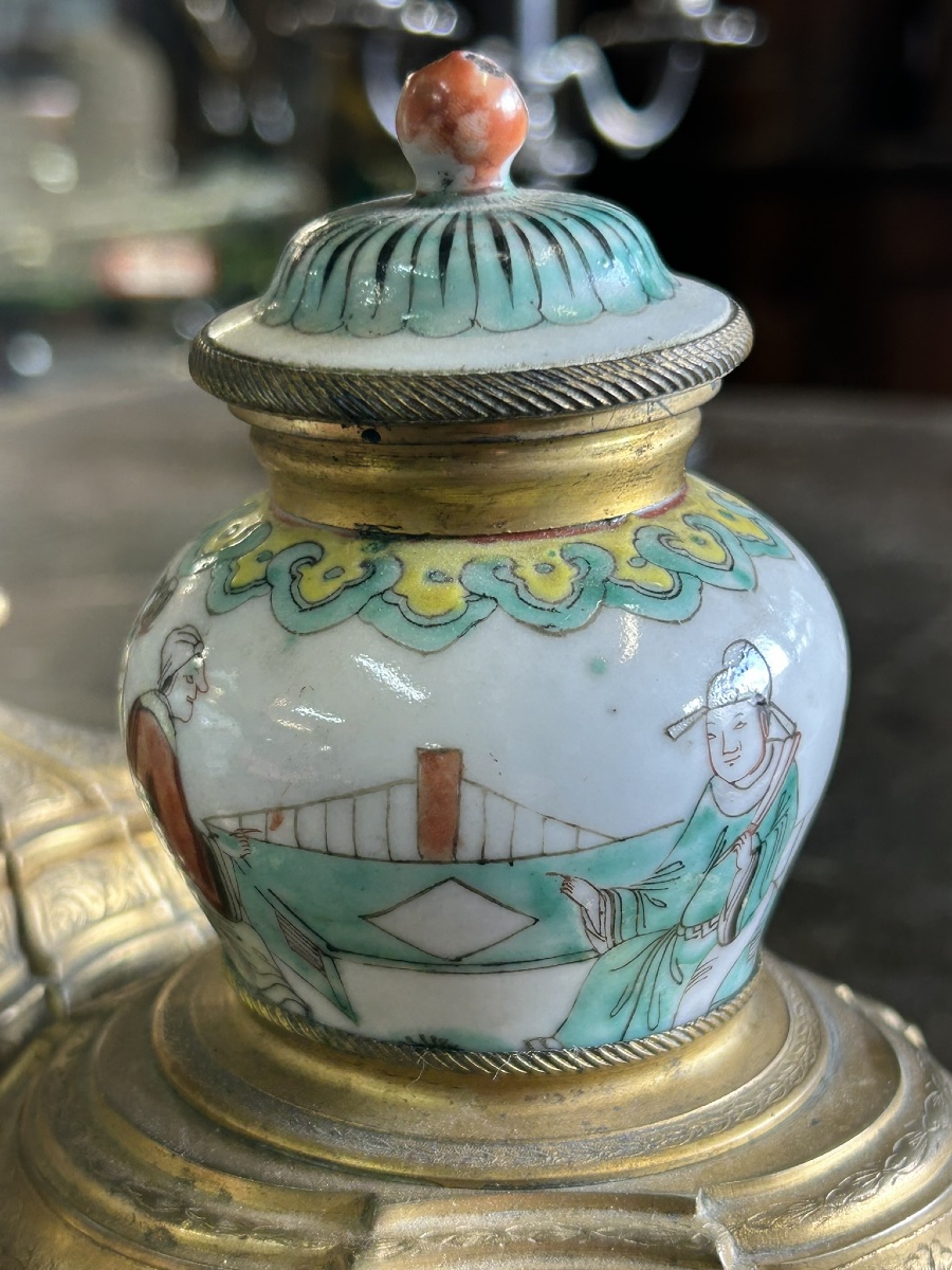 Rare Ormolu And Chinese Porcelain Inkwell From The 19th Century.-photo-4