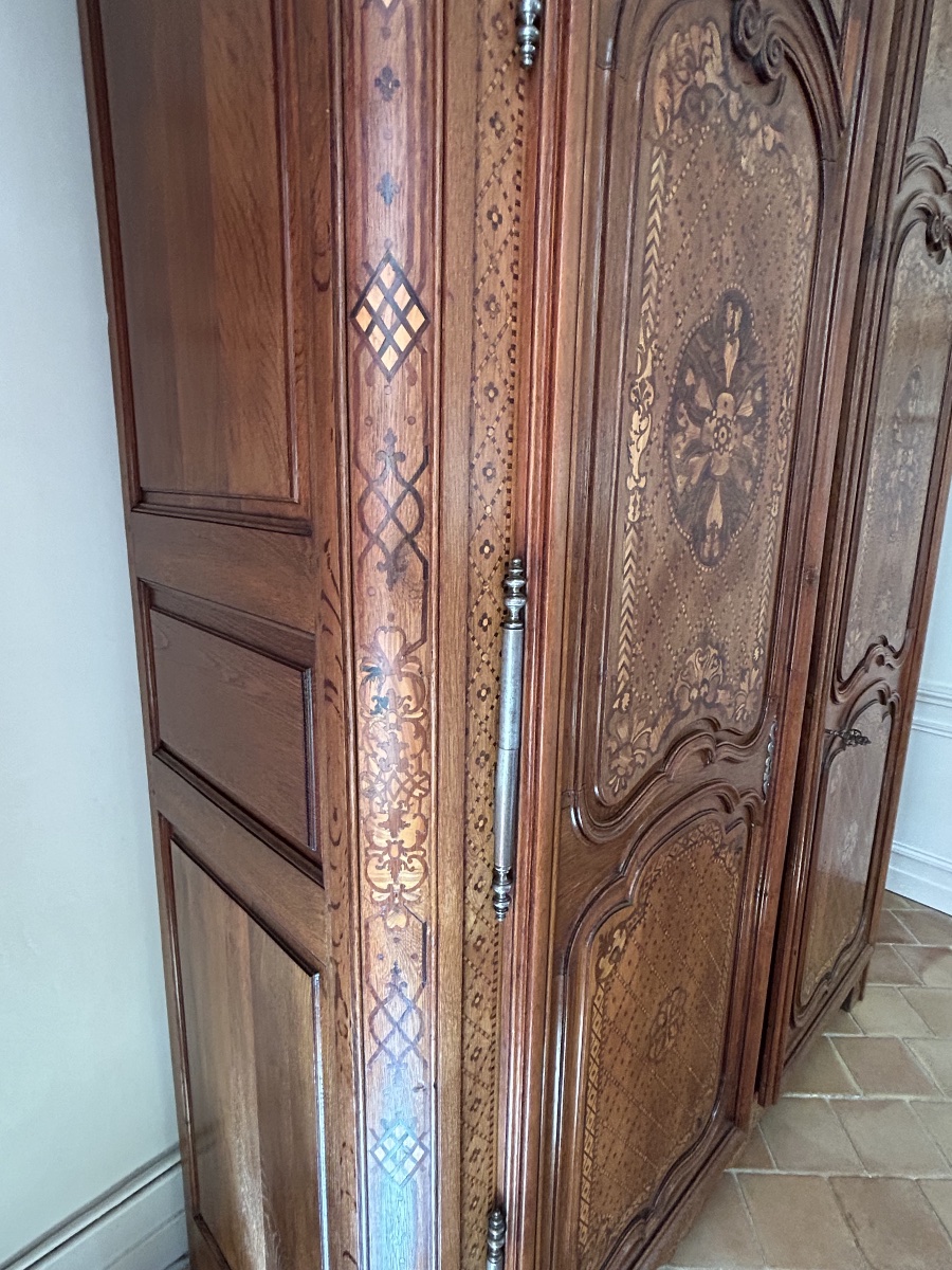 Magnifique armoire en chêne blond et marqueterie travail de l’Est d’époque début XIXème H 298 c-photo-5
