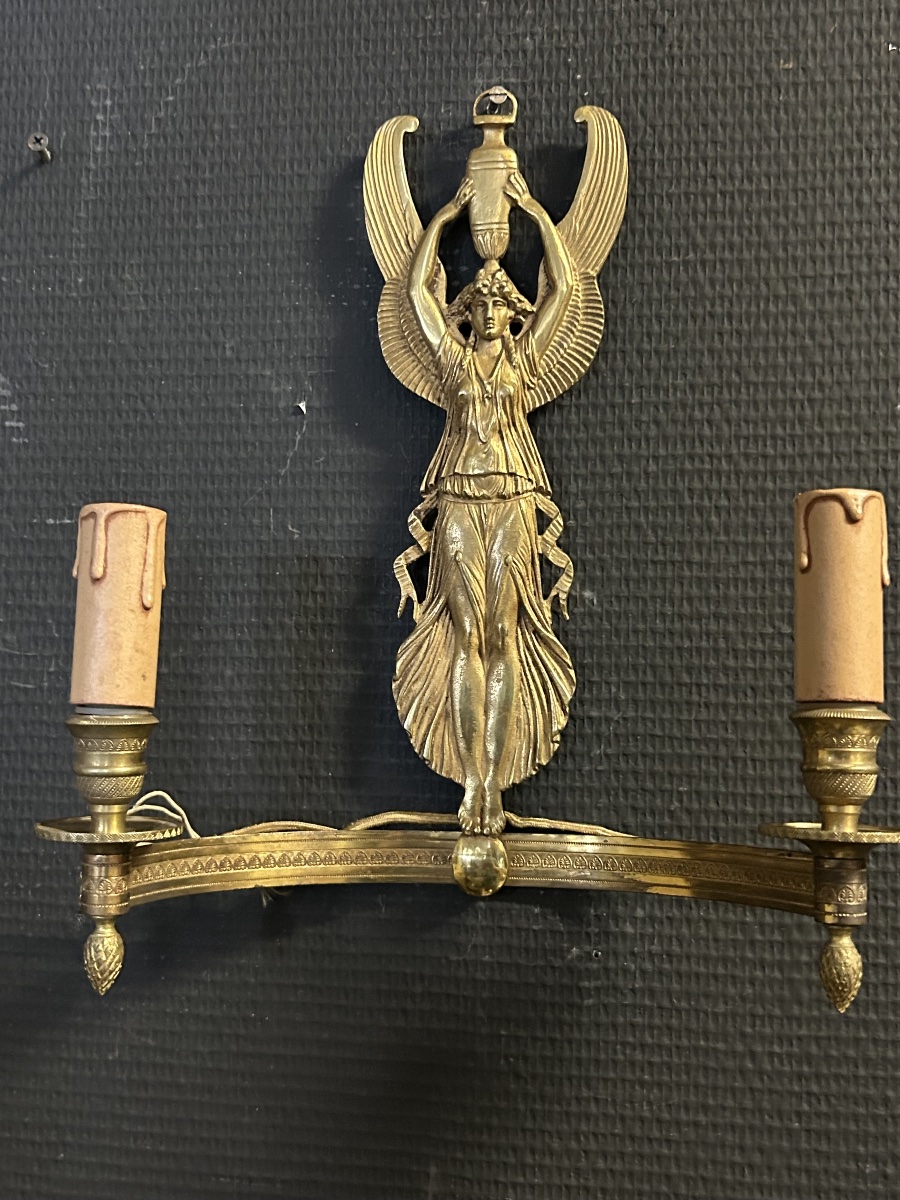 Pair Of Gilded Bronze Empire-style Wall Sconces From The Early 20th Century Featuring Winged Women-photo-2