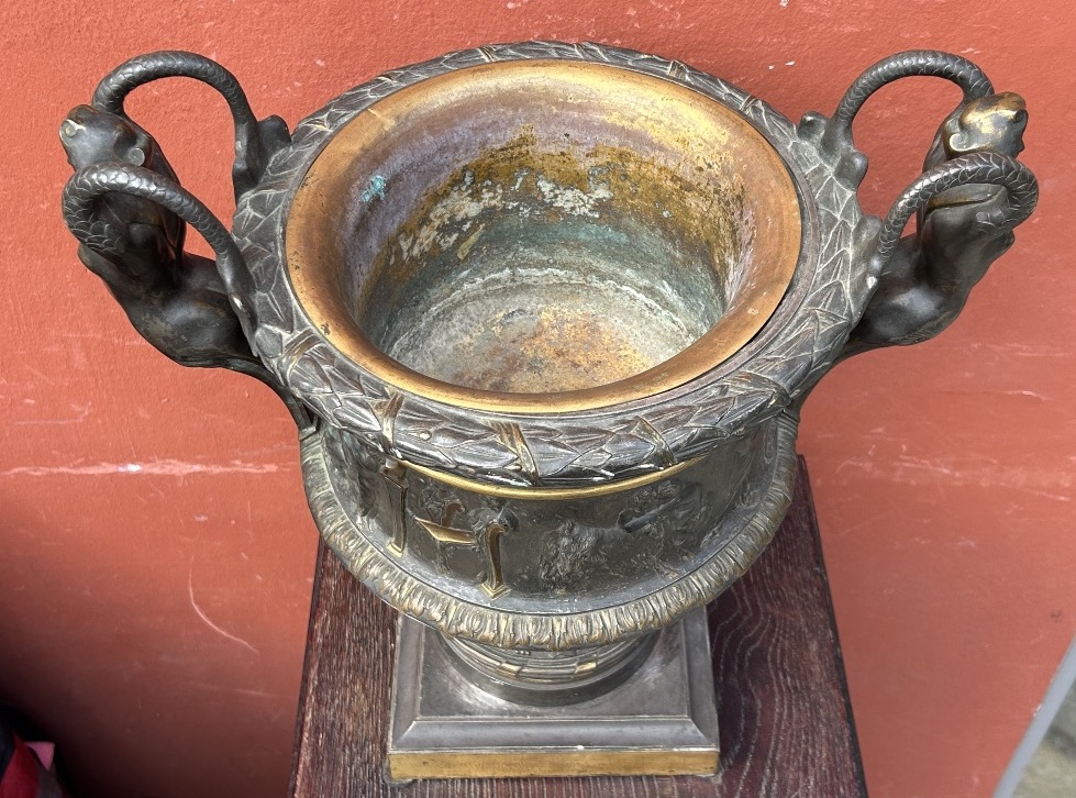 Important Antique-style Bronze Vase—grand Tour—medici Vase With Mermaid Handles, Early 19th Century-photo-4