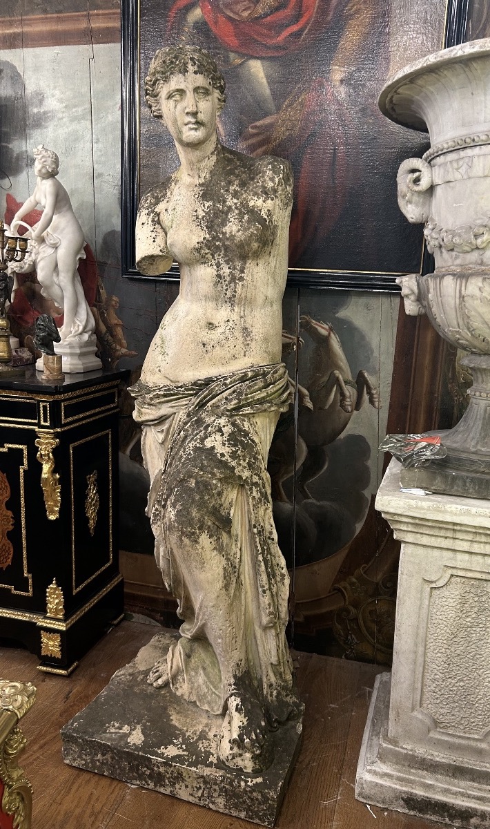 Important White Terracotta Venus Of Milo, 19th-century Garden Ornament, H 205 Cm