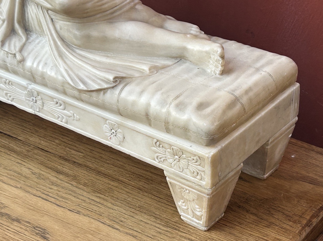 After Antonio Canova—pauline Borghese, A Major Alabaster Sculpture, 19th Century—empire Period -photo-4