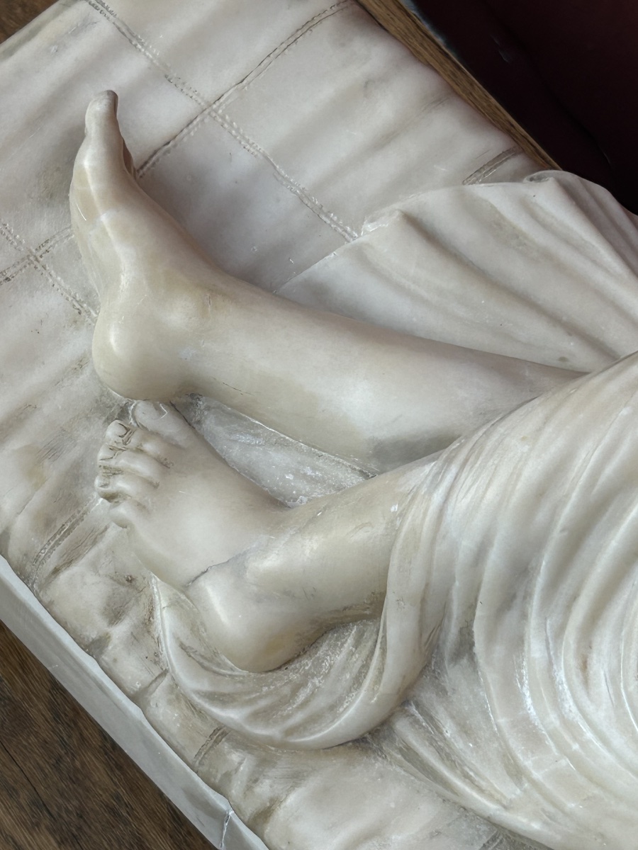 After Antonio Canova—pauline Borghese, A Major Alabaster Sculpture, 19th Century—empire Period -photo-5