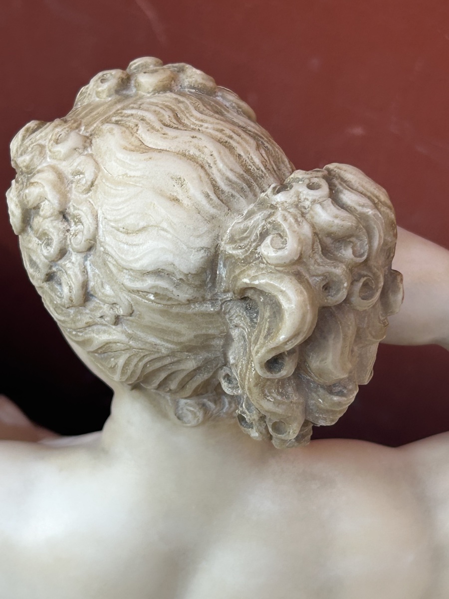 After Antonio Canova—pauline Borghese, A Major Alabaster Sculpture, 19th Century—empire Period -photo-6